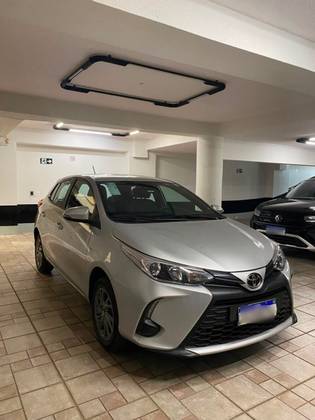 TOYOTA YARIS 1.5 16V FLEX XS MULTIDRIVE TOYOTA YARIS 1.5 16V FLEX XS MULTIDRIVE
